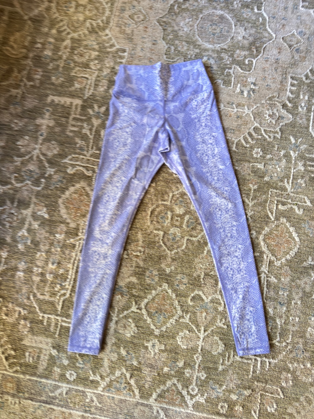 Lavender Glyder Snakeskin Active Leggings S